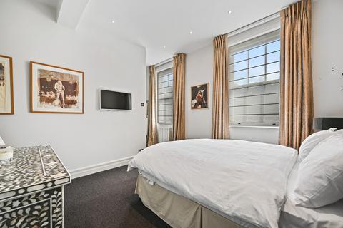 2 bedroom flat for sale, New Cavendish Street, Marylebone Village, London W1G