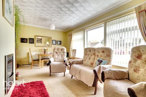10 Meadow Close, Norwich, NR6 6XY
