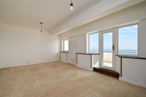 Marine Court, St. Leonards-On-Sea