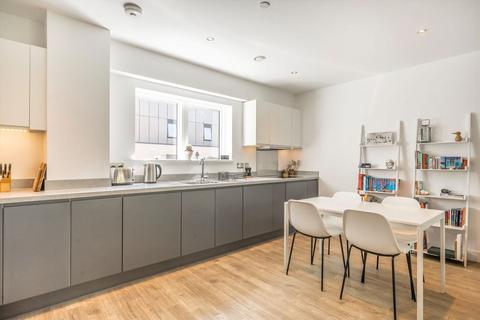 2 bedroom flat for sale, Wyke Road, London E3