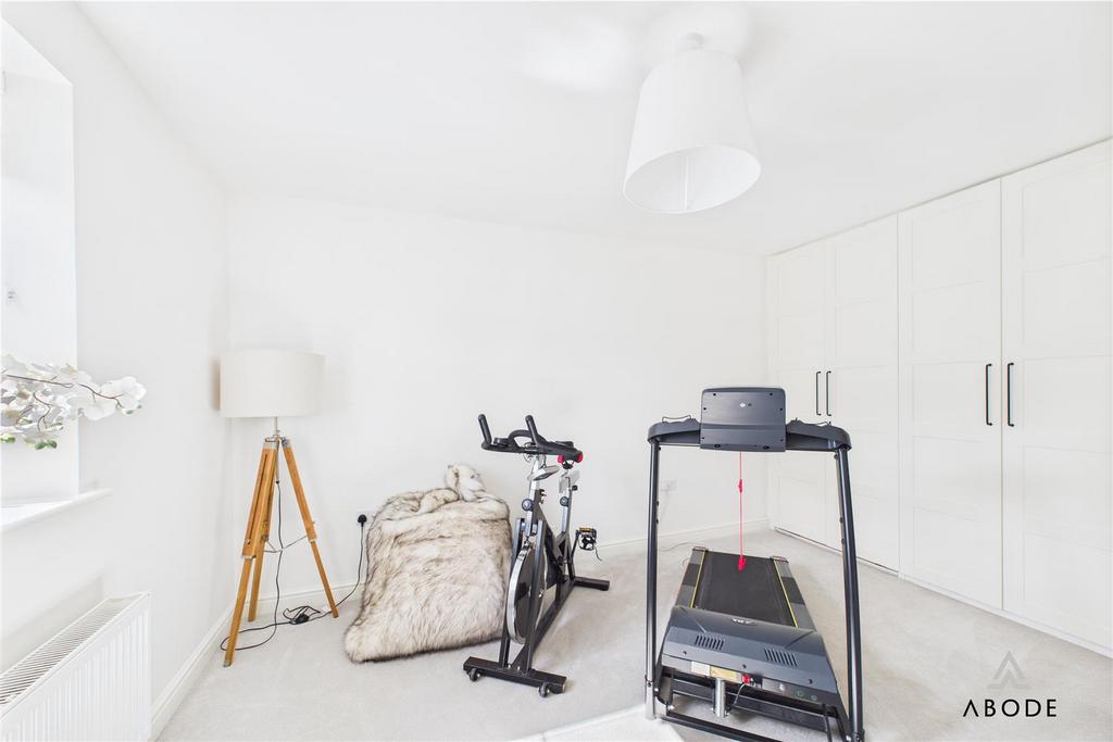 CAM02696 G0-PR0620-STILL025.jpg