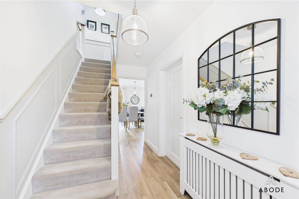 CAM02696 G0-PR0620-STILL004.jpg