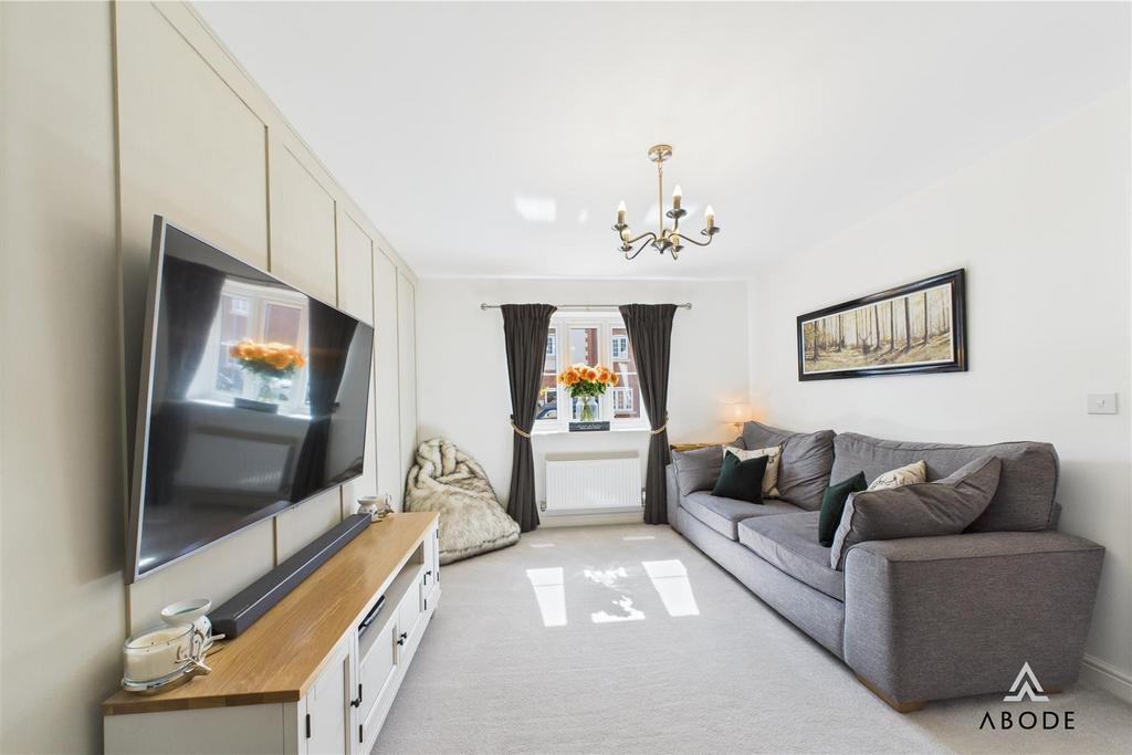 CAM02696 G0-PR0620-STILL033.jpg