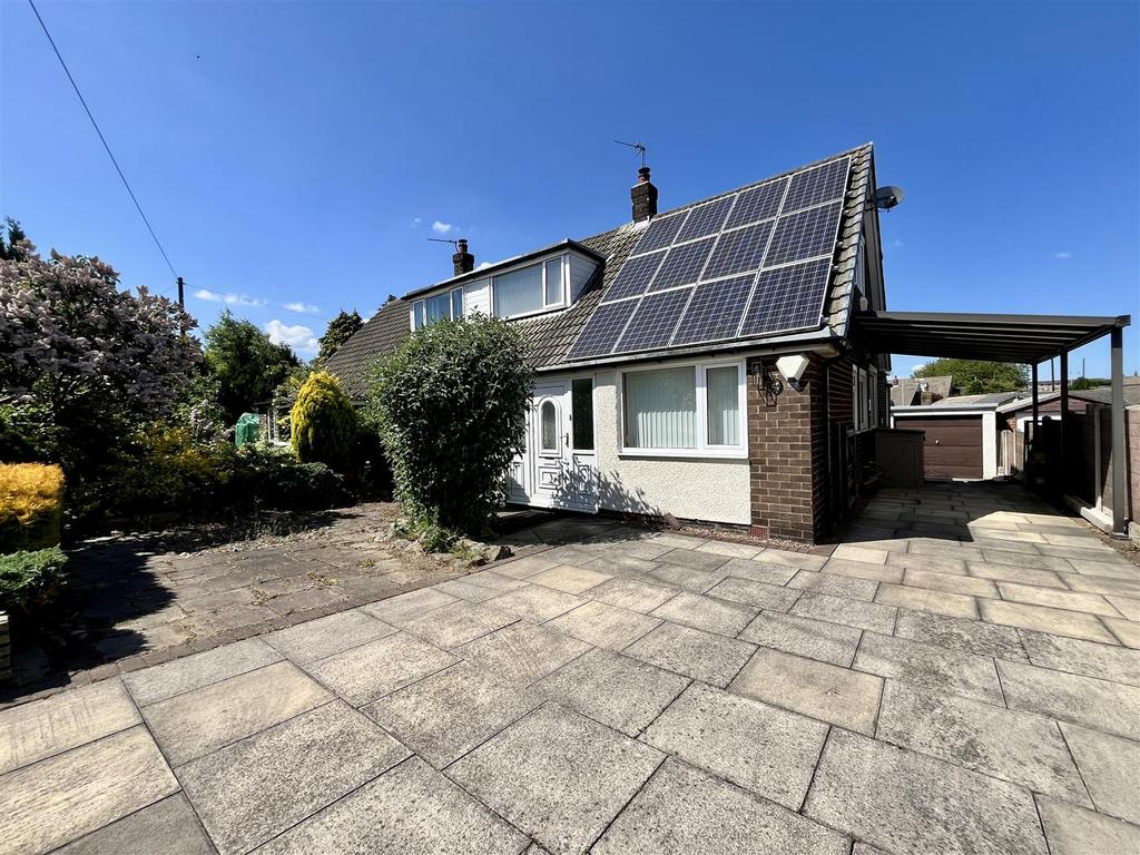 Highfield Drive, Garforth, Leeds 4 bed semi-detached house for sale - £ ...