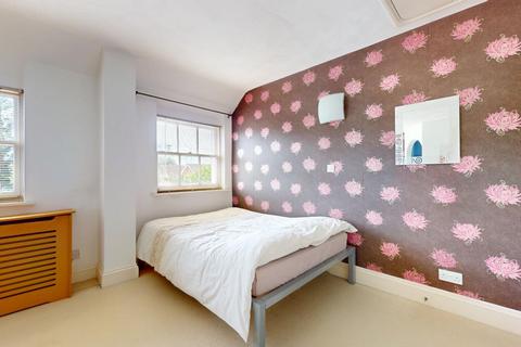undefined, Park View Court, Dashwood Road, Park View Court