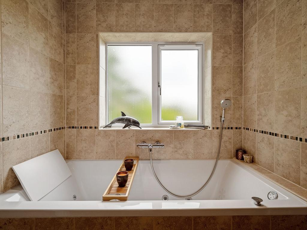 Master ensuite
