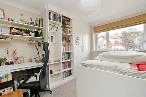 1 Anglesey Road, Dronfield, S18 1UZ