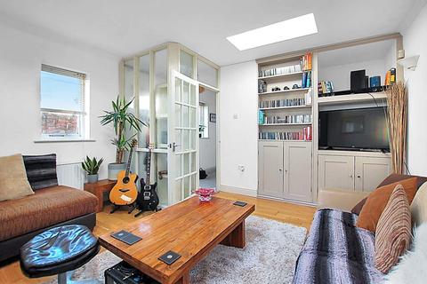 2 bedroom detached house for sale, Suffolk Road, Cheltenham GL50