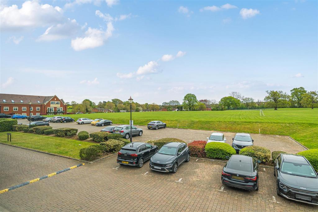 Communal Grounds & Allocated Parking