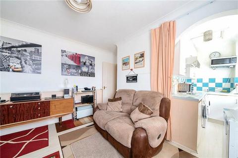 1 bedroom apartment for sale, Icknield Street, Dunstable, Bedfordshire, LU6 3AE
