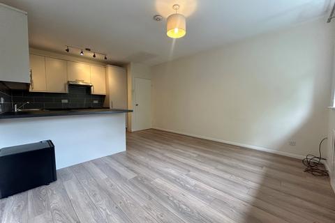 undefined, Egmont Road, Sutton SM2