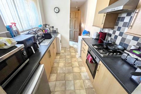 2 bedroom flat for sale, Victoria Crescent, North Shields, Tyne and Wear, NE29 0EX