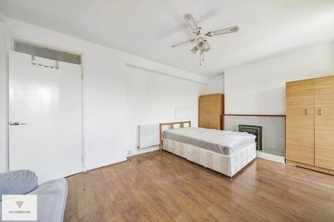 3 bedroom apartment to rent, Westerham, Bayham Street, London, NW1