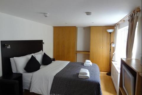 Apartment to rent, Cartwright Gardens, Bloomsbury, London, WC1H