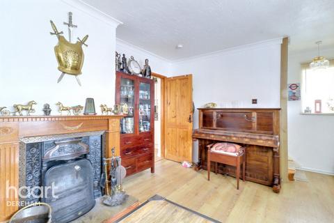 2 bedroom semi-detached house for sale, Sandy Lane, Dereham
