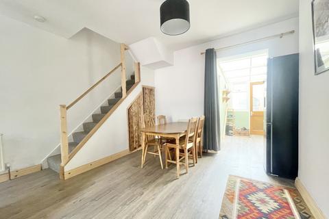 31 Buller Road, Exeter, EX4 1BZ