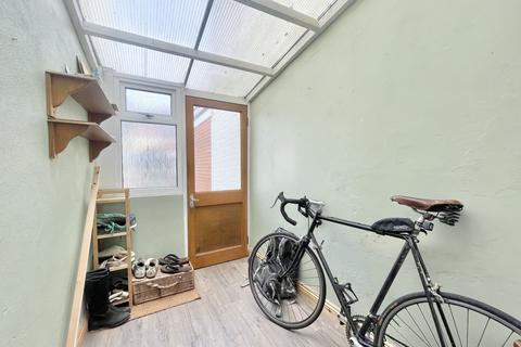 31 Buller Road, Exeter, EX4 1BZ