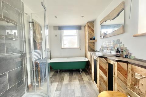 31 Buller Road, Exeter, EX4 1BZ