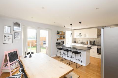 3 bedroom semi-detached house for sale, Warminster Road, Sheffield S8