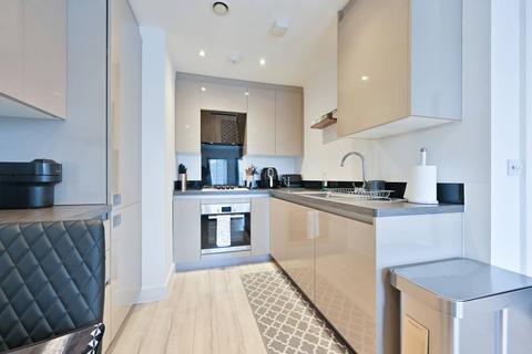 1 bedroom flat for sale, Leavesden Lodge, Watford, WD24