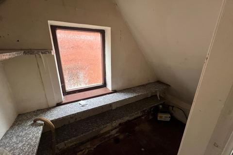 70 Barnfield Road, Stoke-on-trent, ST6 3DH