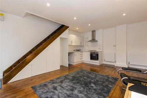 4 Pendulum Mews, London, E8 2LU