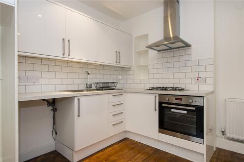 4 Pendulum Mews, London, E8 2LU