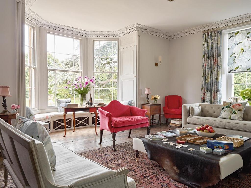 East Stoke House45881.jpg