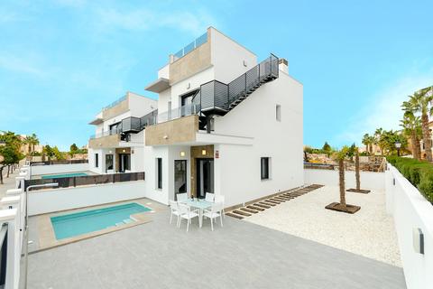 3 bedroom villa, C. las Abubillas