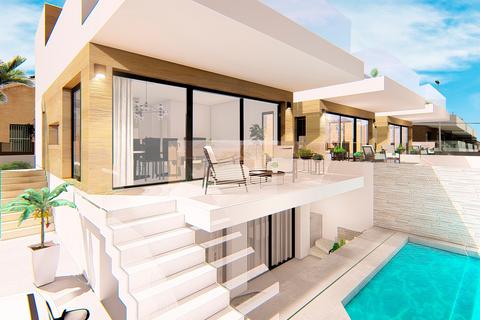 4 bedroom villa, Av. de Alemania