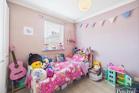 15 Kemsley Road, Earls Colne, Colchester, CO6 2NU