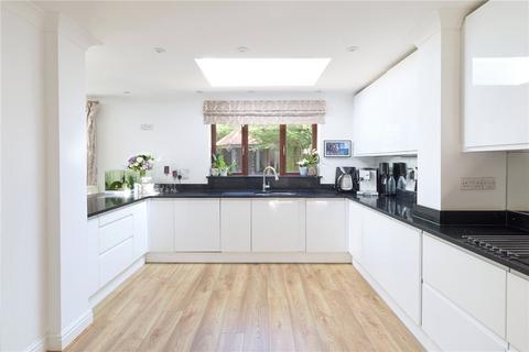 4 bedroom detached house for sale, Moore Close, Cambridge, CB4