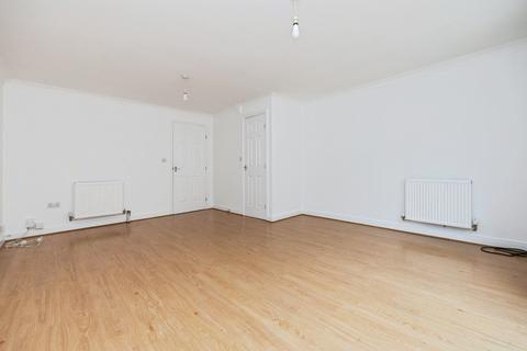 3 bedroom semi-detached house for sale, Gravelly Field, Ashford, TN23 5