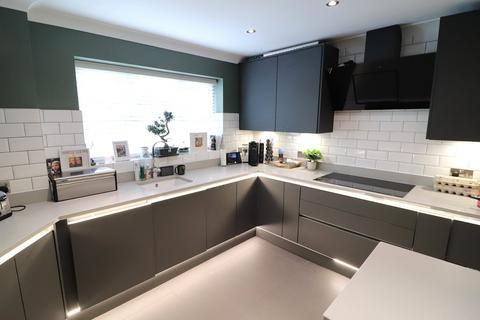 9 Finches End, Walkern, Stevenage, SG2 7RG