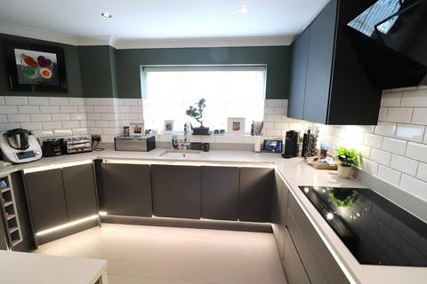 9 Finches End, Walkern, Stevenage, SG2 7RG