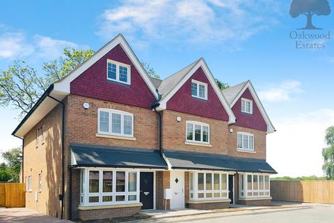 4 bedroom townhouse for sale, Cobblers Close, Farnham Royal SL2