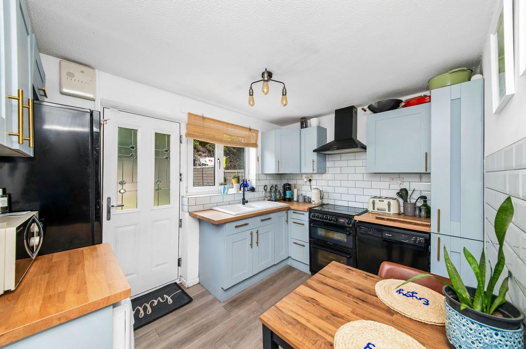Dining kitchen