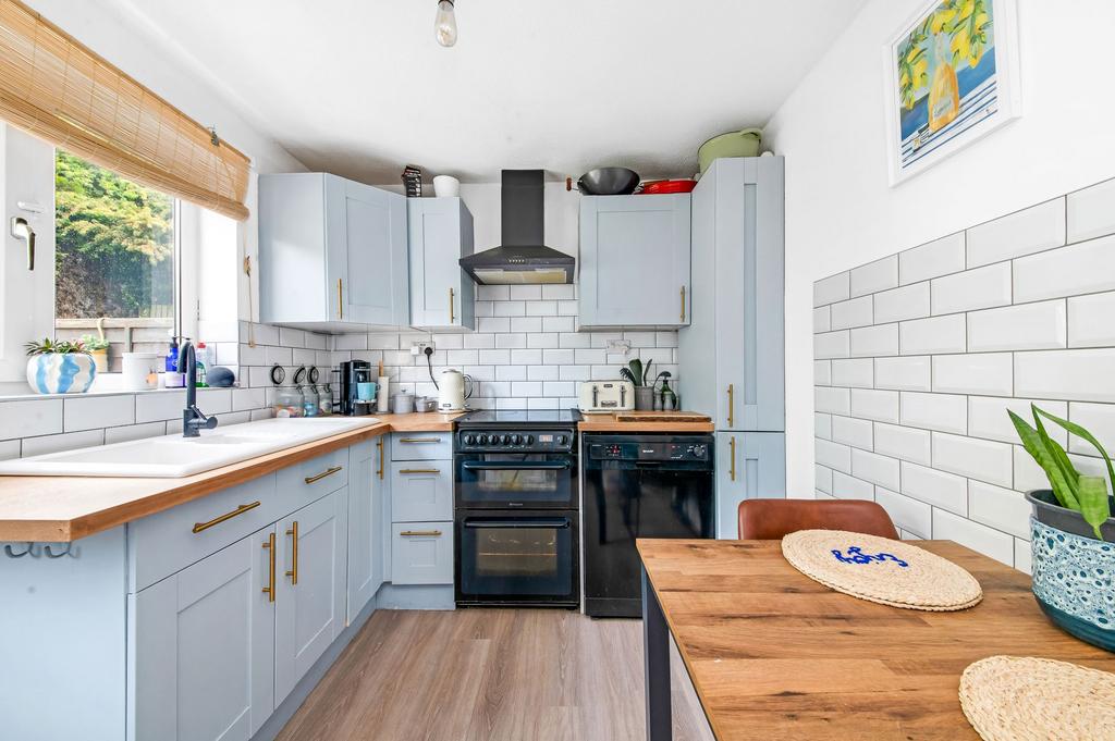 Dining kitchen
