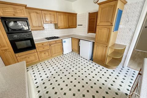 18 Burcombe Road, Bournemouth, BH10 5JT