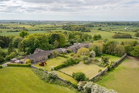 9 bedroom country house for sale, Lancaster LA2