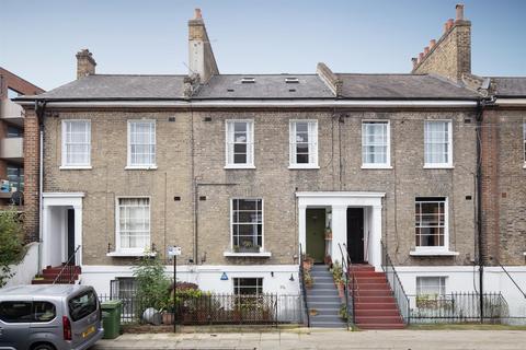 23a Sears Street, London, SE5 7JL