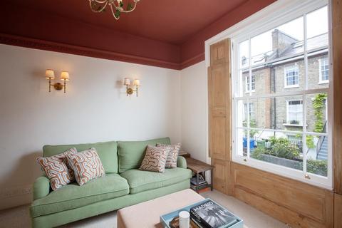 23a Sears Street, London, SE5 7JL