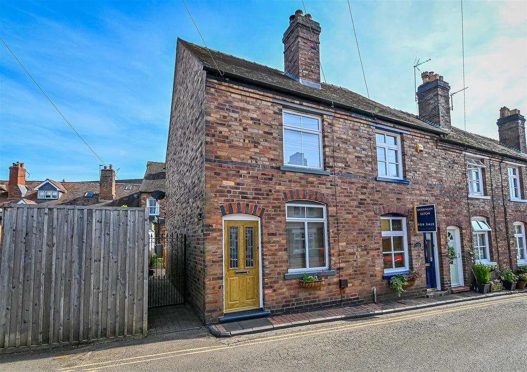 8 Cliff Road-3.jpg