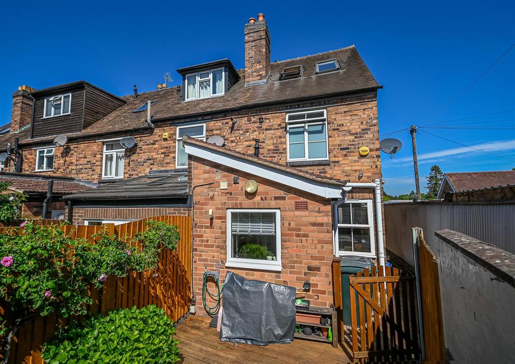 8 Cliff Road-5.jpg