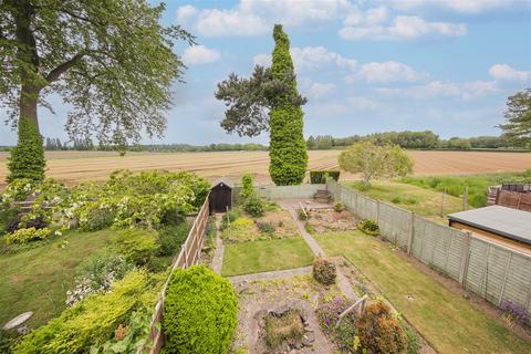 4 bedroom terraced house for sale, Ewell Avenue, West Malling ME19