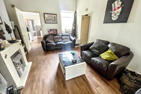 2 bedroom ground floor flat for sale, Laet Street, North Shields, Tyne and Wear, NE29 6NN