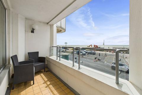 2 bedroom flat for sale, Seaspray, Marine Parade, Worthing, BN11 3PU