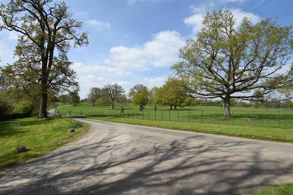 Entrance to West wing