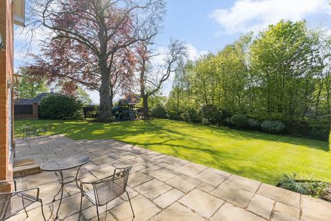 5 Bellridge Place, Knotty Green, Beaconsfield, HP9 2DN