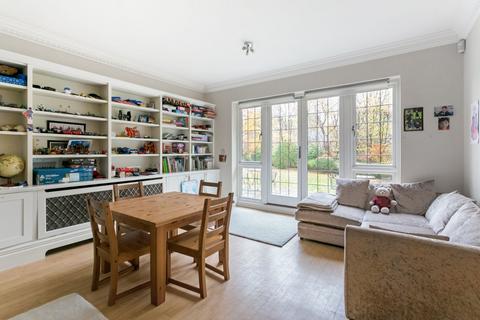 5 Bellridge Place, Knotty Green, Beaconsfield, HP9 2DN